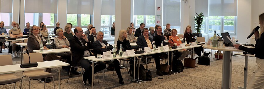 Plenum_IMG_4626_lang.JPG
