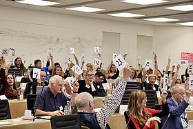 Abstimmung_IMG_6488.JPG Abstimmung_IMG_6488.JPG