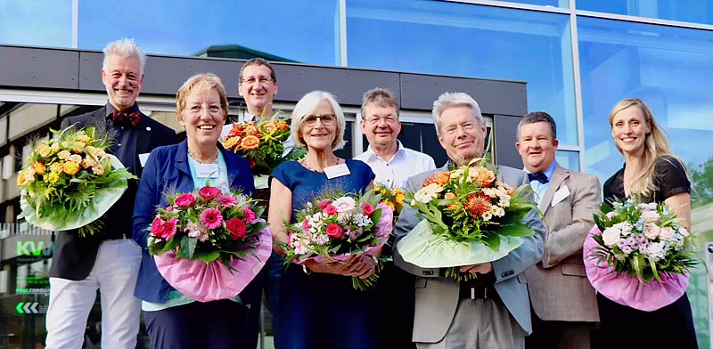 v.l.n.r: Bernhard Moors, Barbara Lubisch, Oliver Kunz, Birgit Wich-Knoten, Herrmann Schürmann, Gerd Höhner, Andreas Pichler, Cornelia Beeking