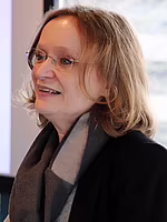 Dr. Ulrike Bowi